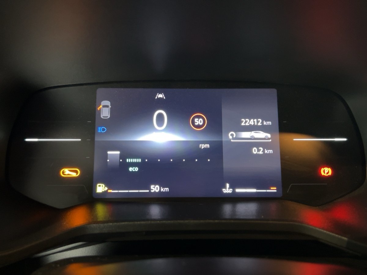 INTENS TCe 90 Kamera Navi